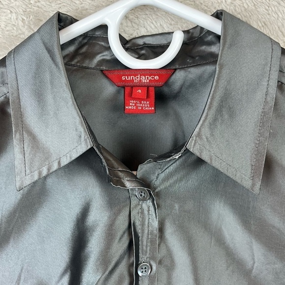 SUNDANCE 100% Silk Metallic Button Down Blouse Size 4 - Picture 10 of 16
